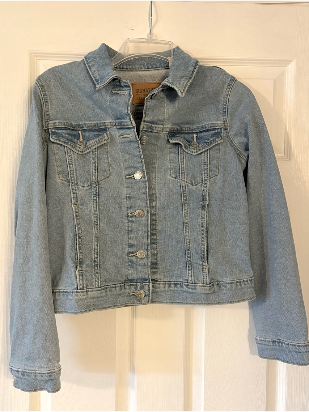 Signature Levi Women's Light Blue Jean Jacket